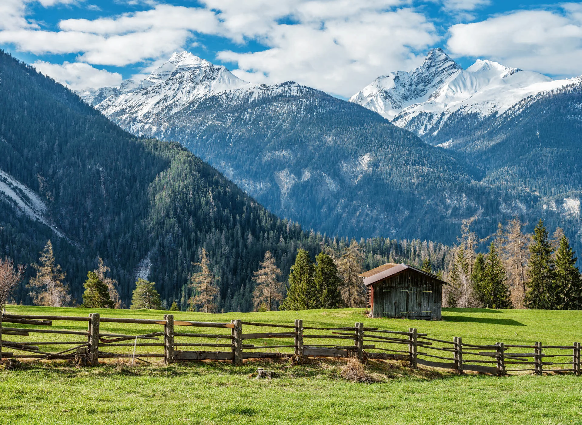 Blick auf Piz Ela und Tinzenhorn